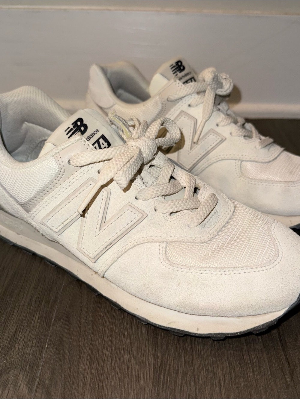 New Balance Off-White/Beige 574 Low-Top Sneakers